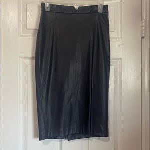 New Navy Women’s Pencil Skirt